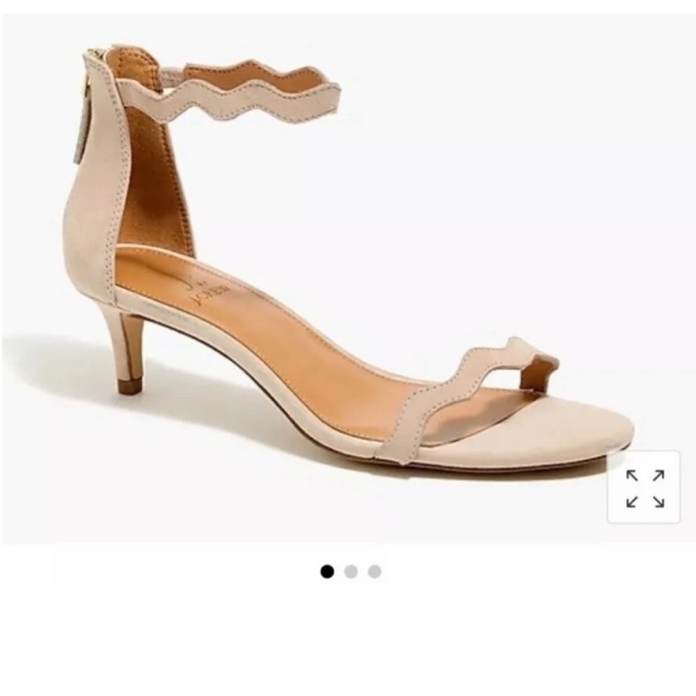 J. Crew Factory Beige Scalloped Sandals Preowned